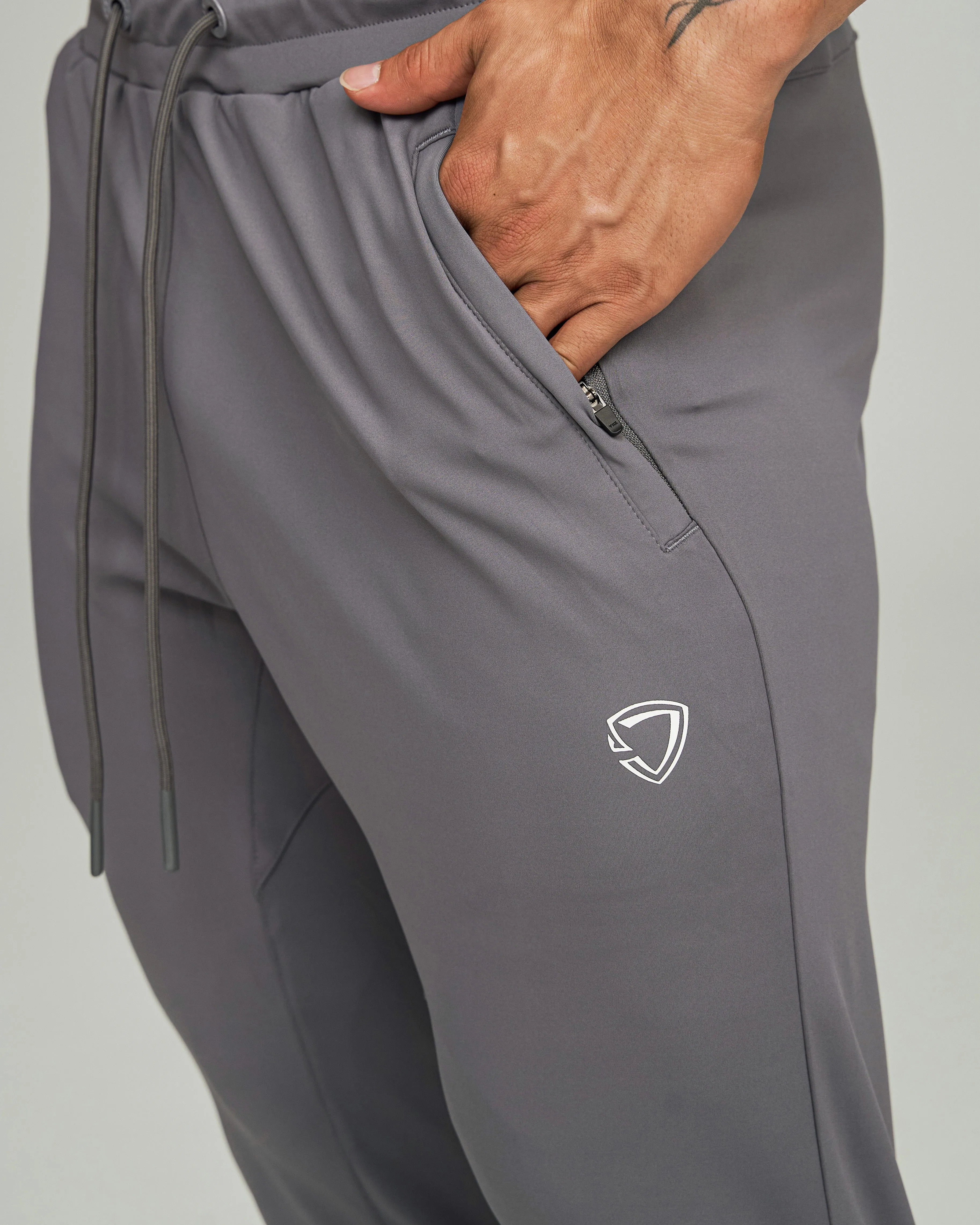 Adapt Essential Joggers