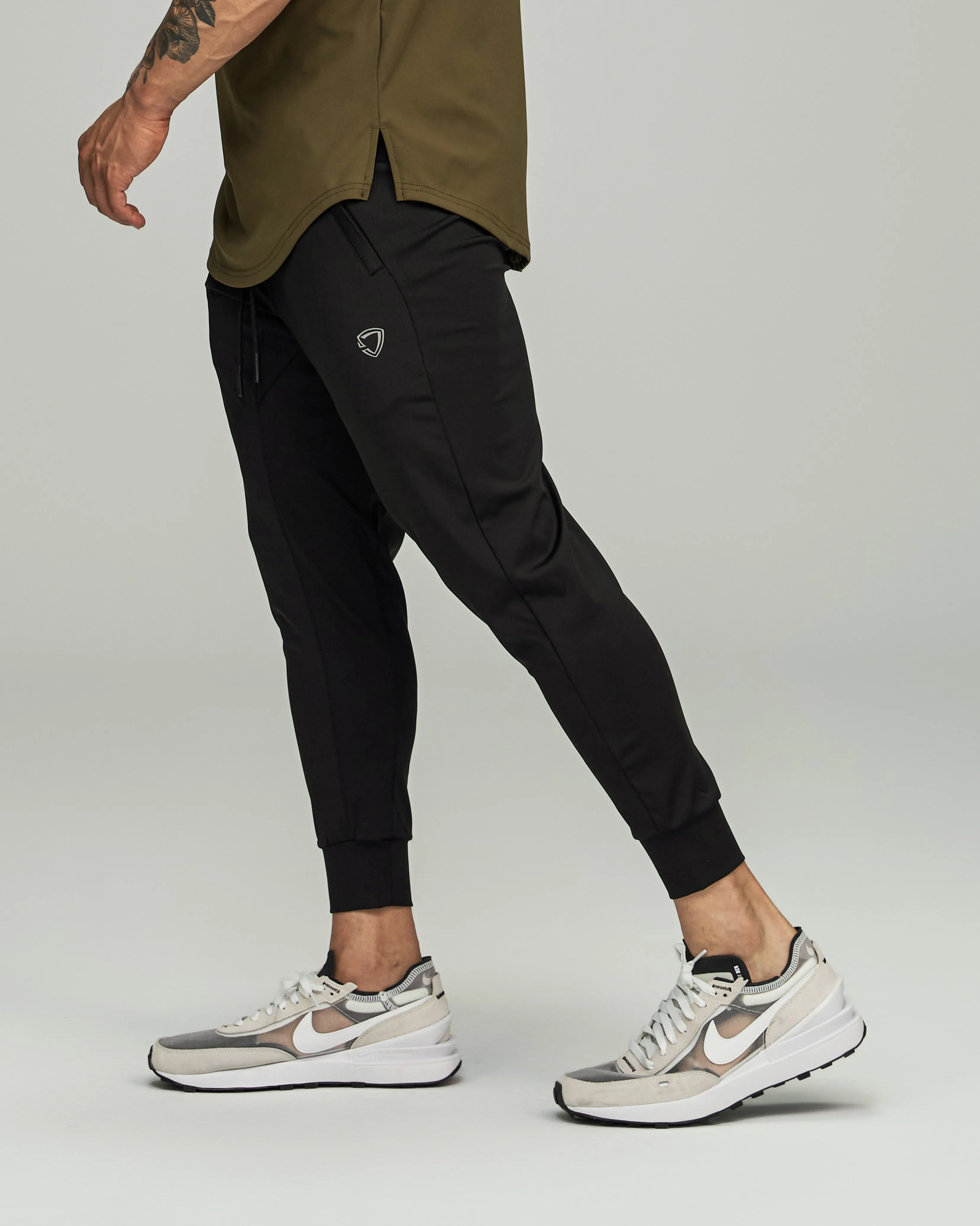 Adapt Essential Joggers