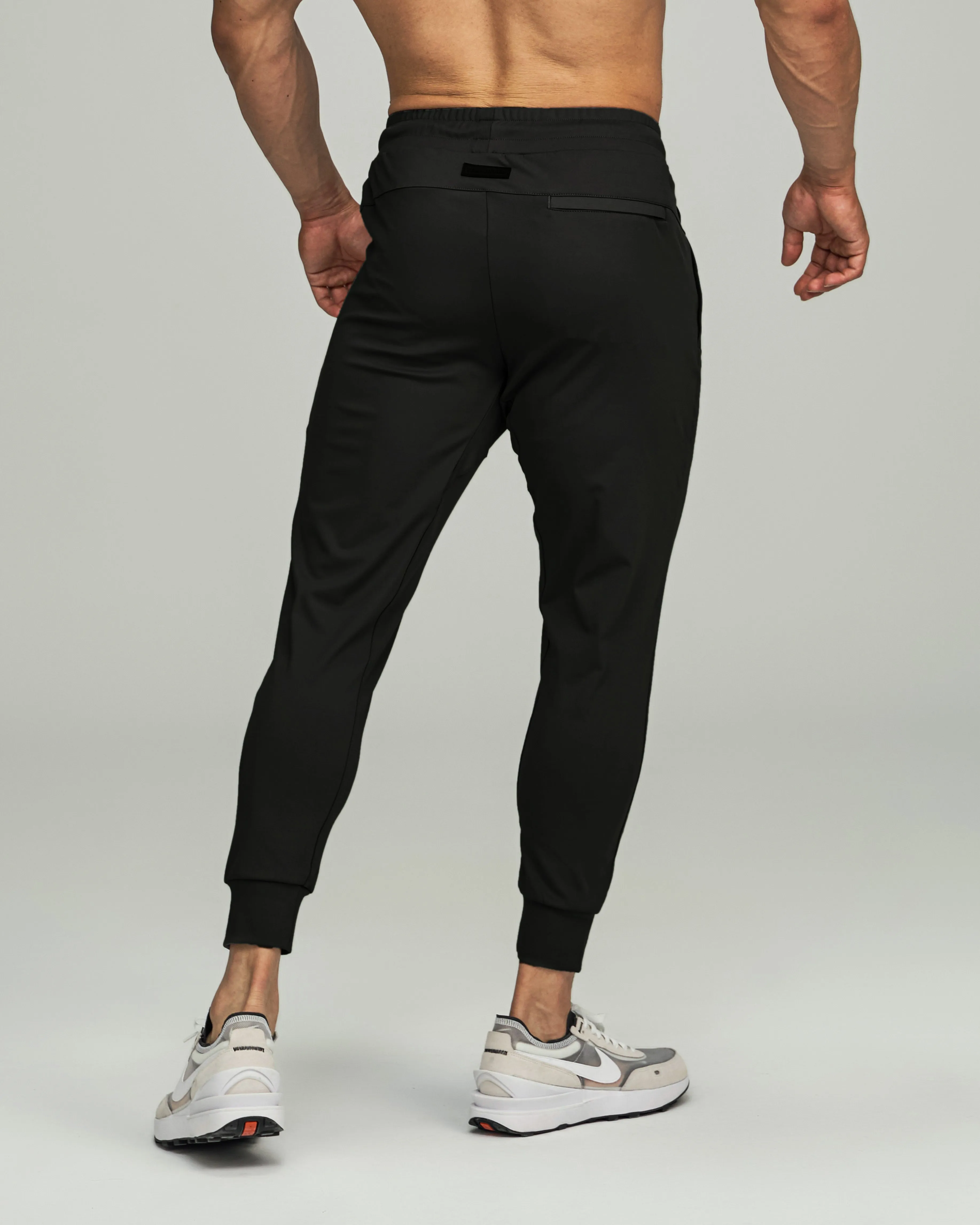 Adapt Essential Joggers