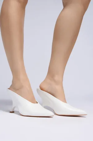 AZALEA WANG LEDGER WHITE PUMP
