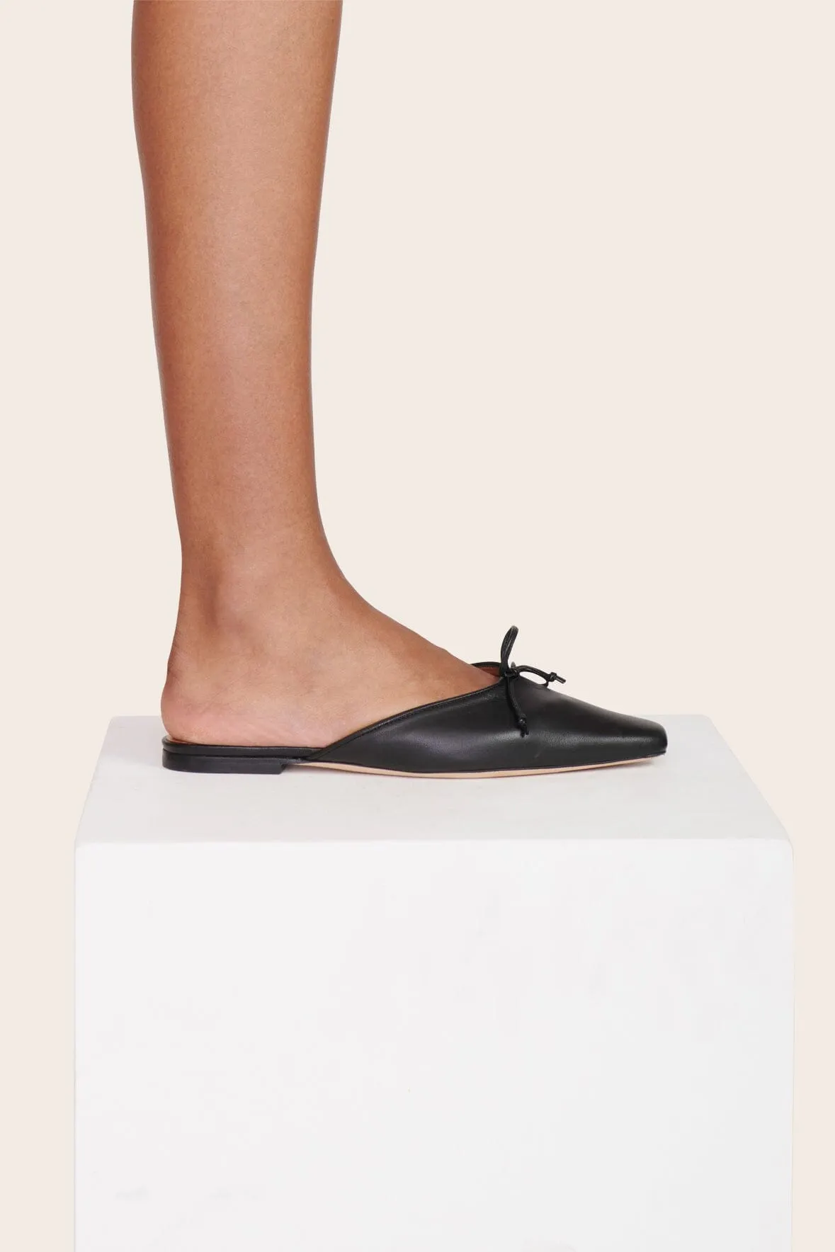GINA MULE | BLACK