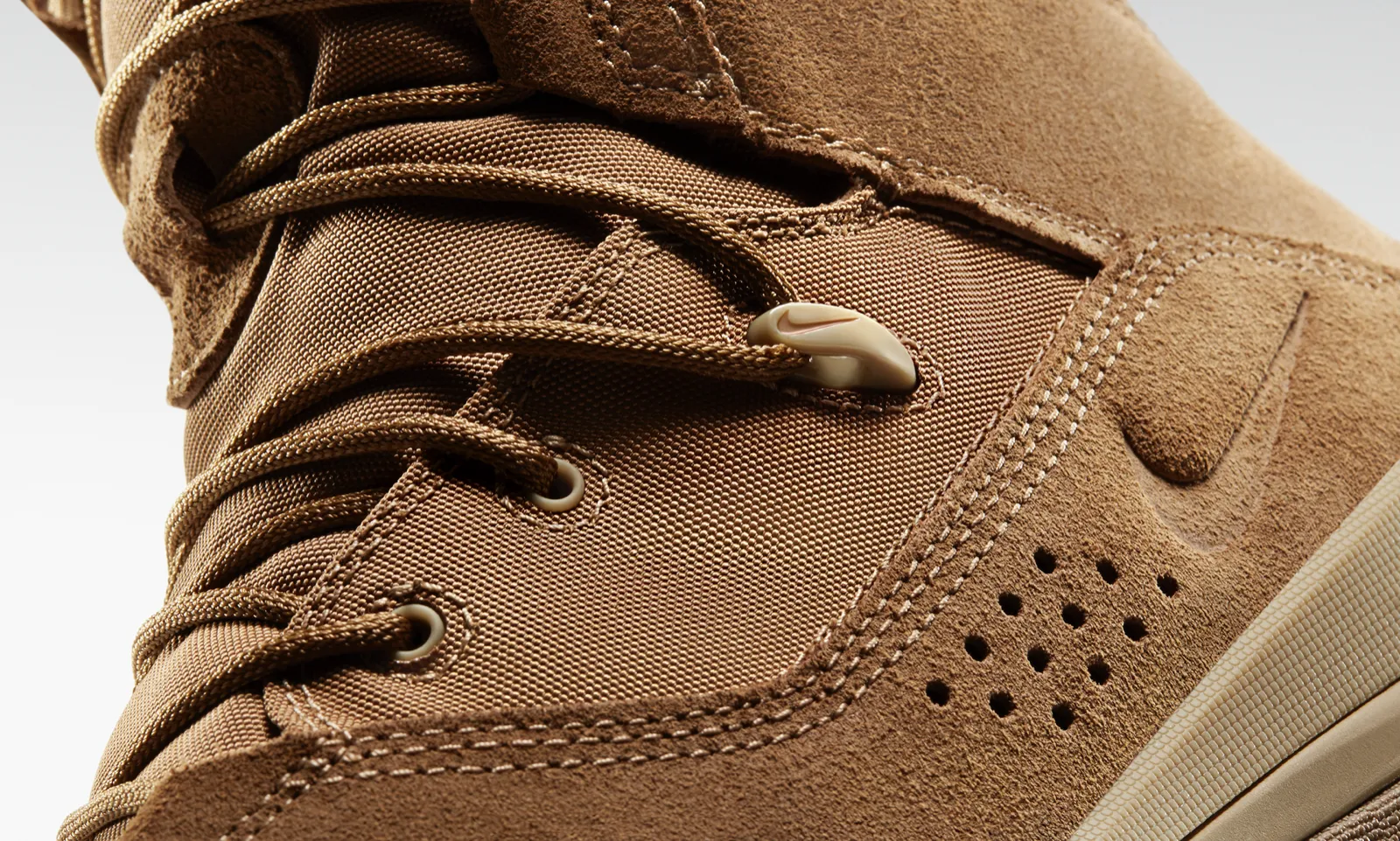 NIKE SFB FIELD 2 8" Coyote Leather Boots