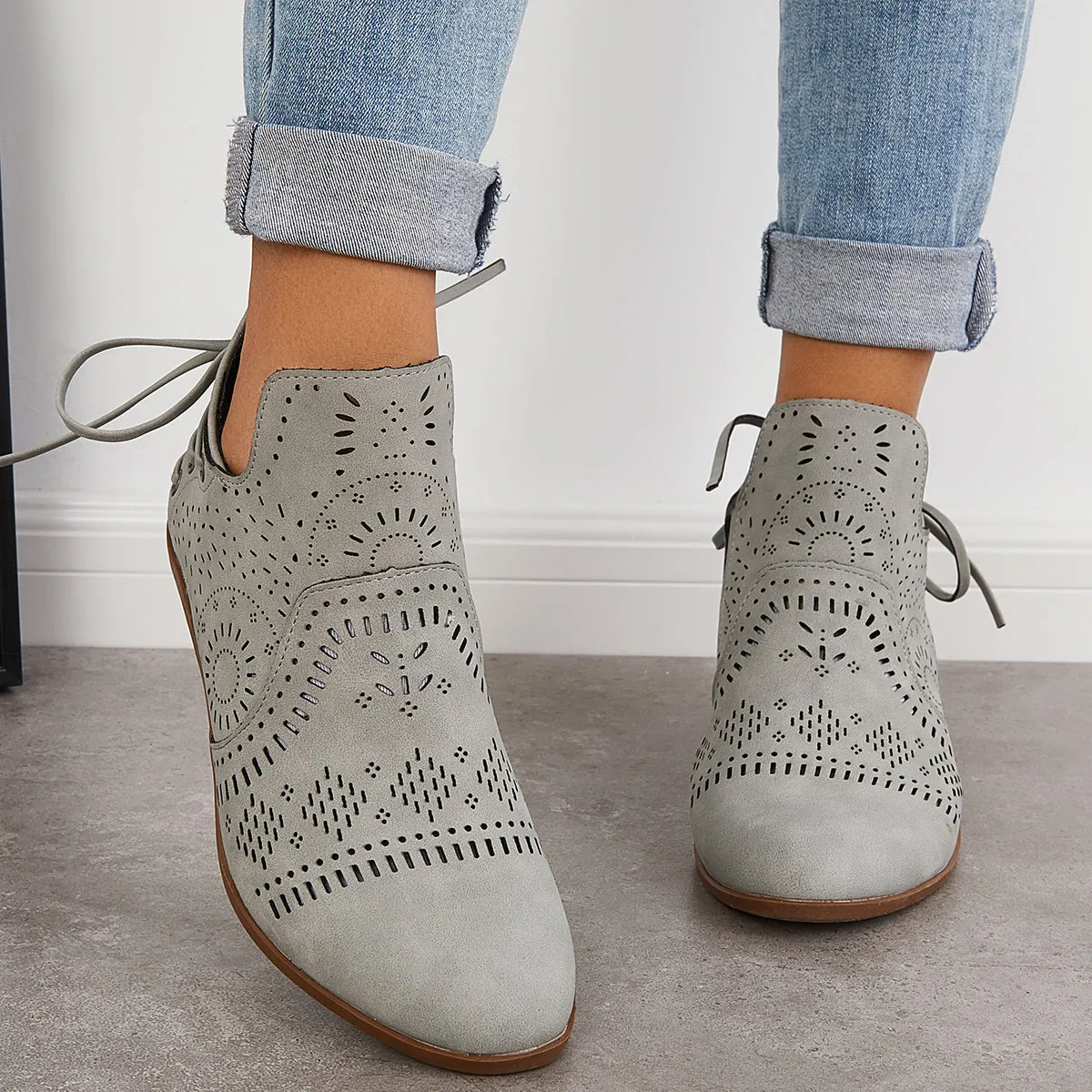 Sohiwoo Women Cutout Chunky Heel Booties Western Cowboy Ankle Boots