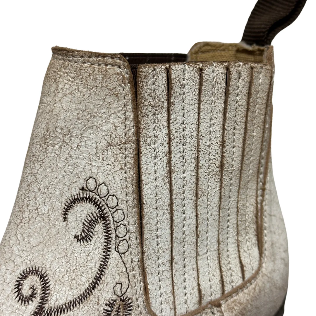 Women's Antique White Embroidered Bootie