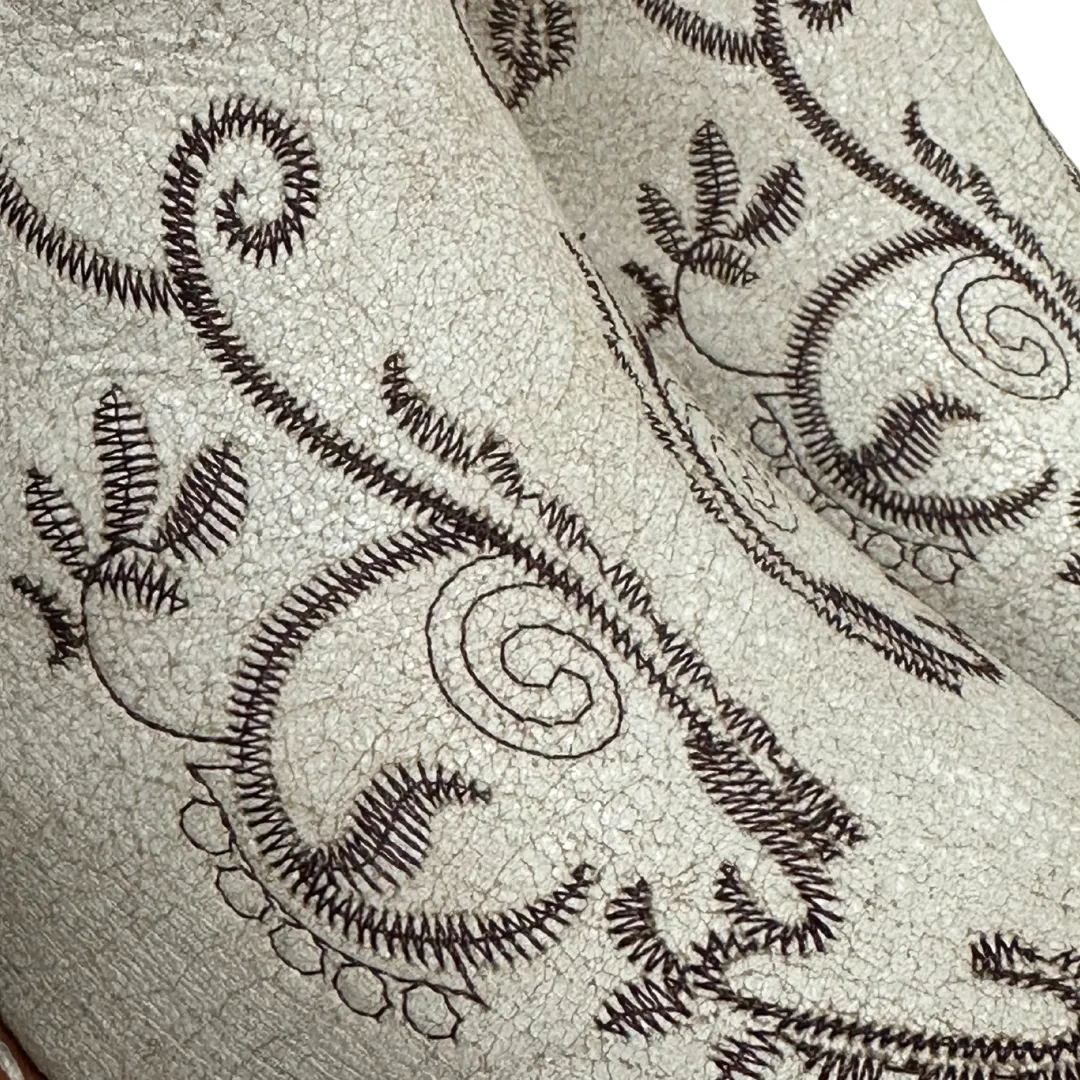 Women's Antique White Embroidered Bootie